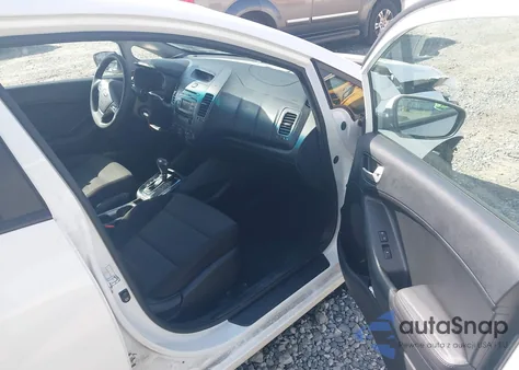 2017 Kia Forte Lx z USA, uszkodzony, nr VIN 3KPFK4A78HE061008